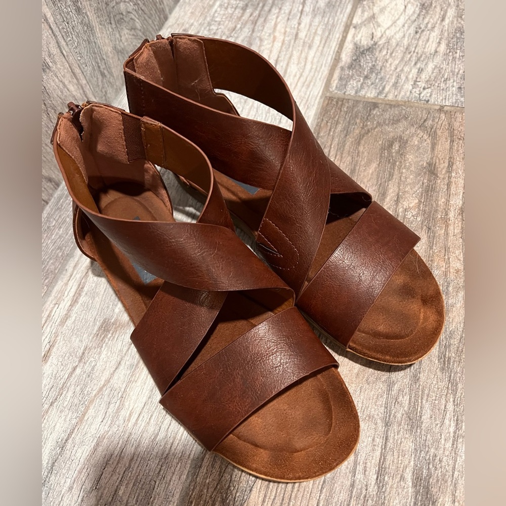 Natural Reflections sandals